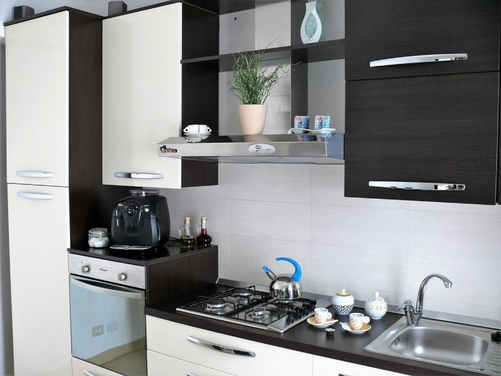 RM apartment Messina Luaran gambar